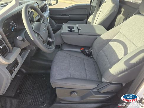 New 2026 Ford F250 XL w/ XL Chrome Package image 7