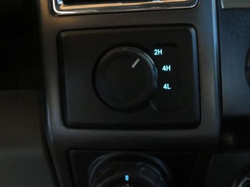 Used 2016 Ford F150 XLT w/ Equipment Group 302A Luxury AWD/4WD image 40