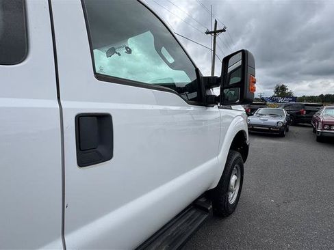 Used 2016 Ford F250 XL w/ Power Equipment Group AWD/4WD image 38