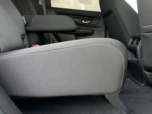 Certified 2025 Honda CR-V EX image 35