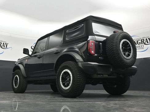 Used 2024 Ford Bronco Badlands AWD/4WD image 24