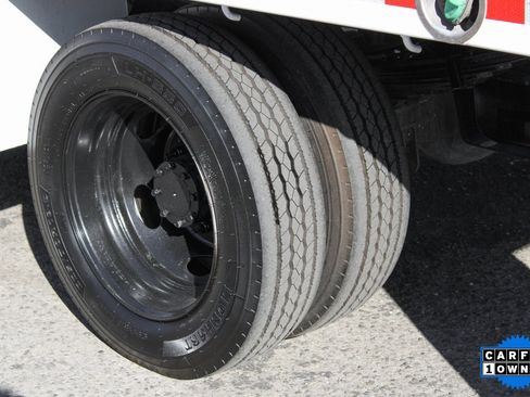 Used 2016 Ford F450 XL w/ Power Equipment Group image 40