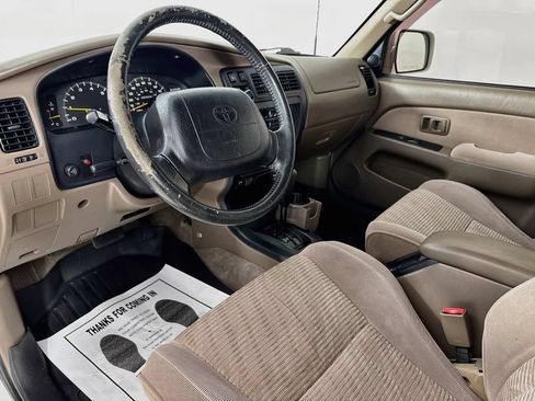 Used 1997 Toyota 4Runner SR5 RWD image 9