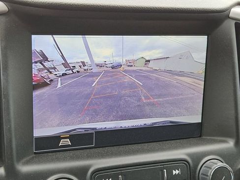 Used 2024 GMC Terrain AT4 image 20