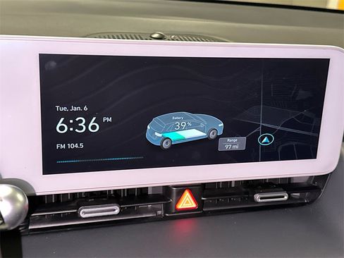 Used 2024 Hyundai Ioniq 5 SEL image 27