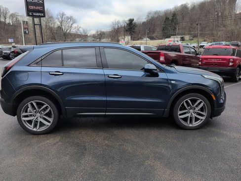 Used 2020 Cadillac XT4 Sport image 2