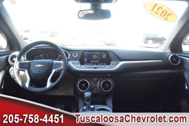Used 2021 Chevrolet Blazer LT FWD image 3