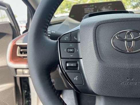 New 2026 Toyota Prius Plug-In Hybrid FWD image 25