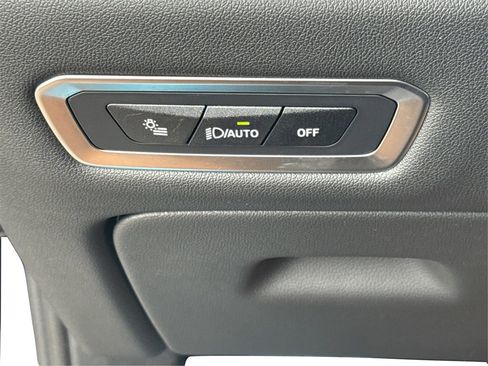 New 2026 BMW X7 M60i w/ Executive Package image 24