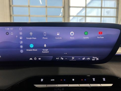 Used 2025 Buick Enclave Preferred image 31