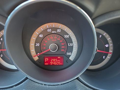 Used 2013 Kia Forte EX image 23