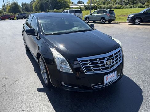 Used 2013 Cadillac XTS FWD image 6