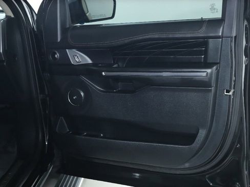 Used 2020 Ford Expedition Max Platinum image 37