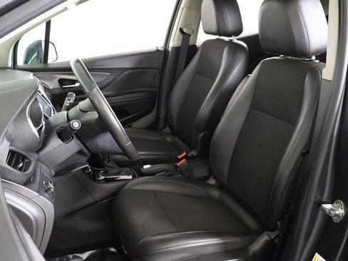 Used 2018 Buick Encore Preferred image 23