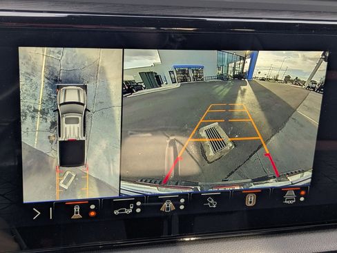 New 2026 GMC Sierra 1500 AT4 w/ AT4 Premium Package image 17