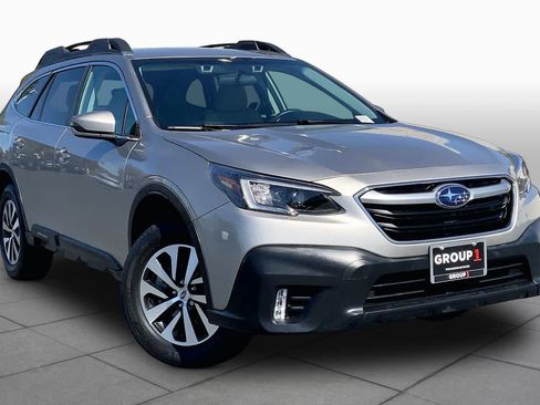 Used 2020 Subaru Outback Premium AWD/4WD image 2