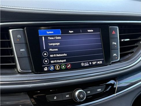 Used 2022 Buick Enclave Premium image 49