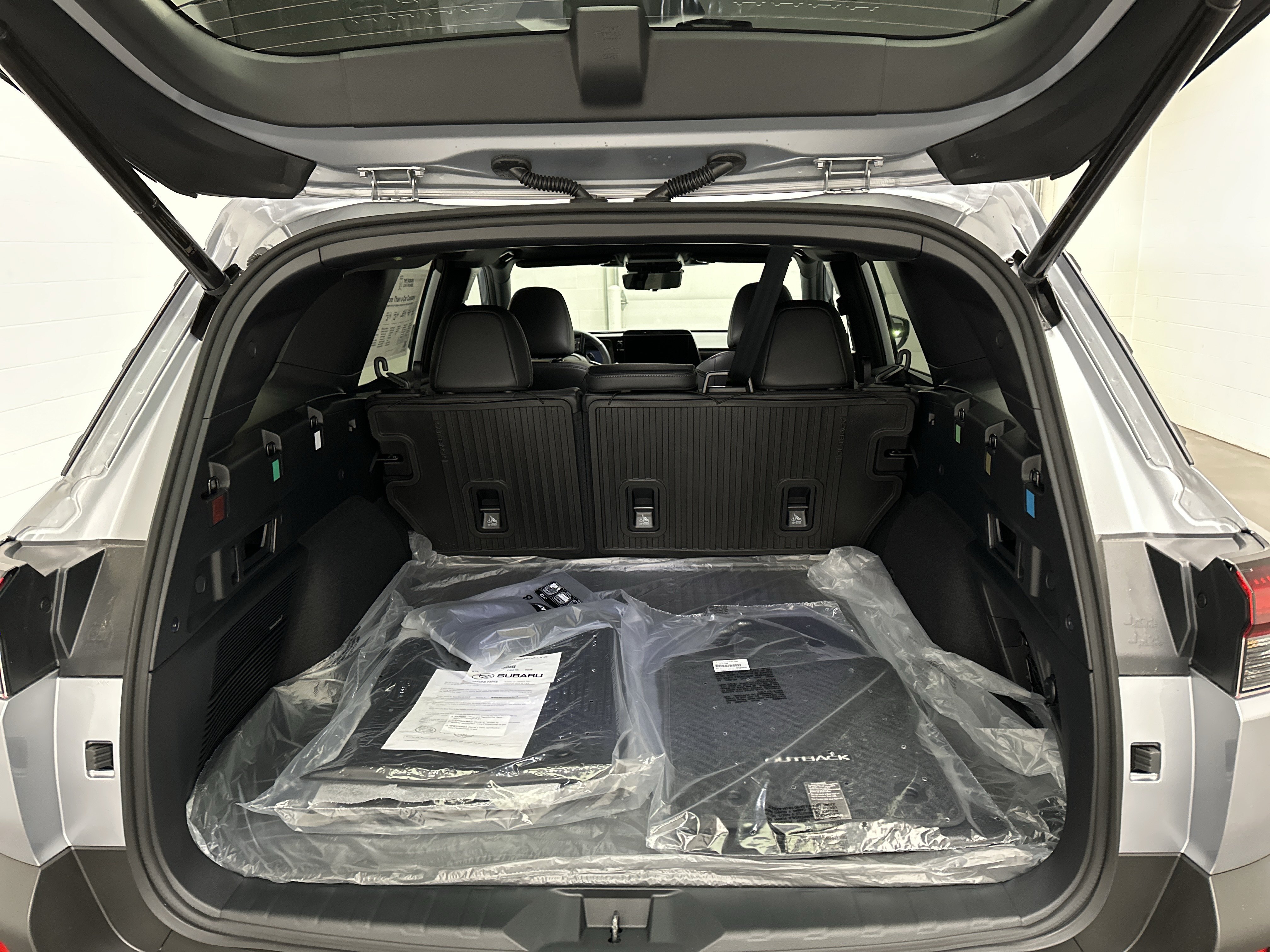 New 2026 Subaru Outback Touring XT AWD/4WD image 13