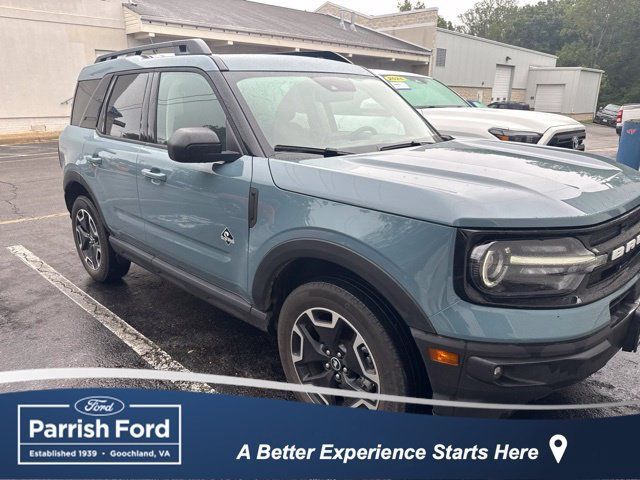 Used 2023 Ford Bronco Sport Outer Banks w/ Tech Package AWD/4WD image 1