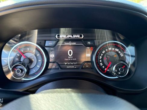 Used 2021 RAM 1500 Big Horn AWD/4WD image 11