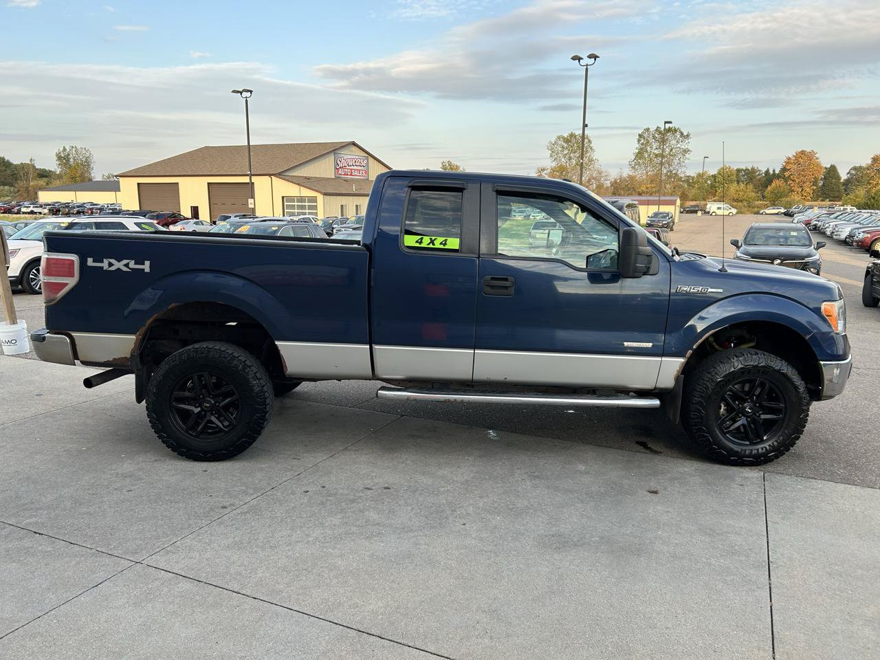 Used 2012 Ford F150 XLT w/ Trailer Tow Pkg AWD/4WD image 4