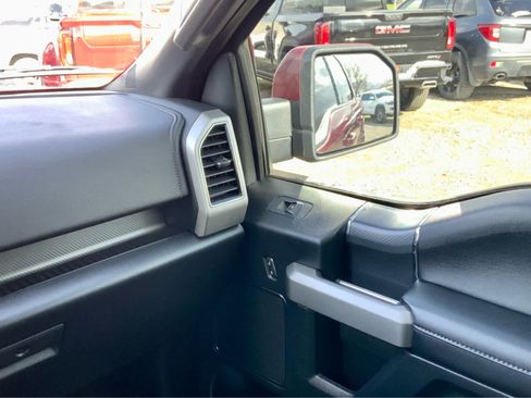 Used 2020 Ford F150 Lariat w/ Equipment Group 502A Luxury AWD/4WD image 38