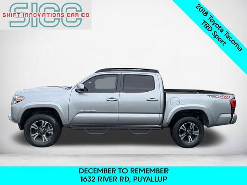 Used 2018 Toyota Tacoma TRD Sport image 3