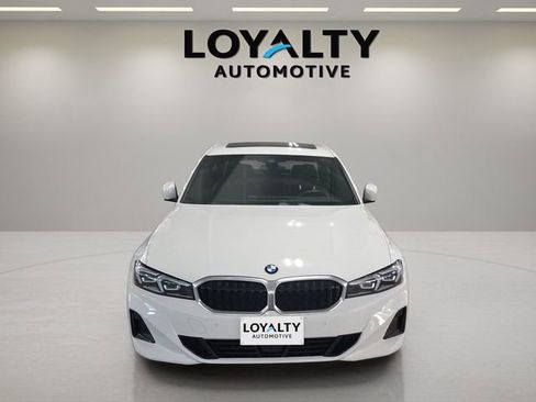 Used 2025 BMW 330i xDrive Sedan AWD/4WD image 8