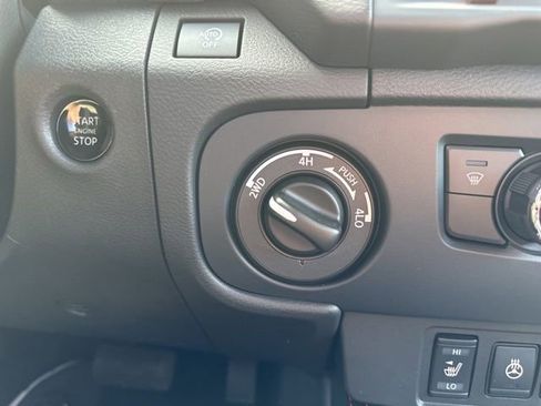 Certified 2026 Nissan Frontier PRO-4X w/ Tow Package AWD/4WD image 28