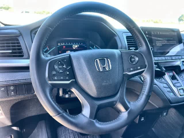 Used 2024 Honda Odyssey EX-L image 17