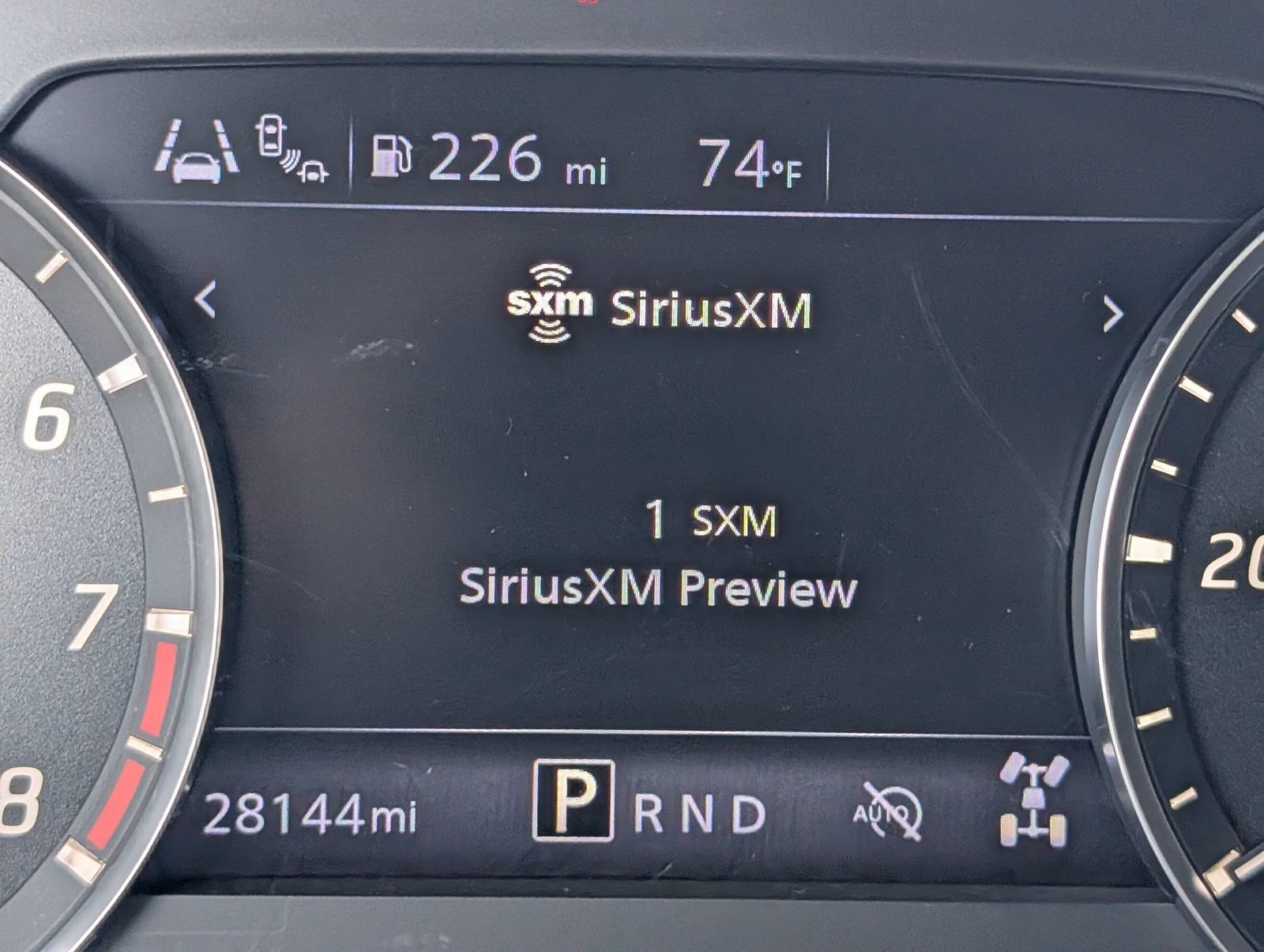 Used 2024 Nissan Frontier SL w/ Technology Package AWD/4WD image 6
