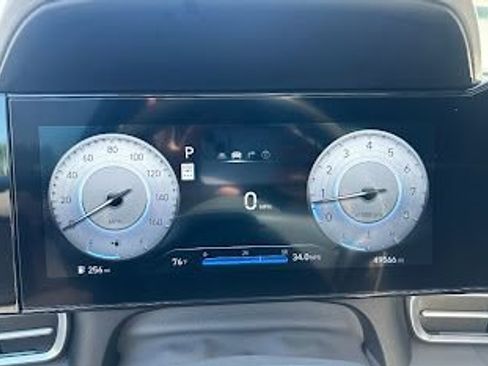 Certified 2025 Hyundai Elantra SEL FWD image 13