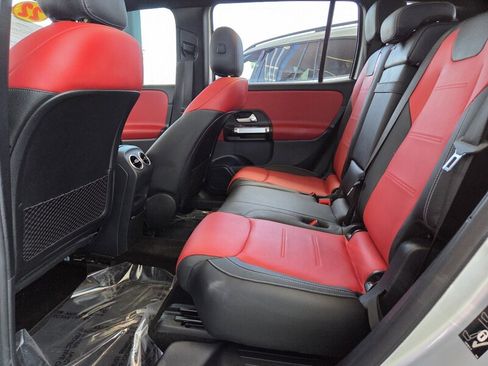 Certified 2022 Mercedes-Benz GLB 250 image 15