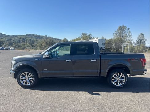 Used 2015 Ford F150 Lariat w/ Equipment Group 502A Luxury AWD/4WD image 8