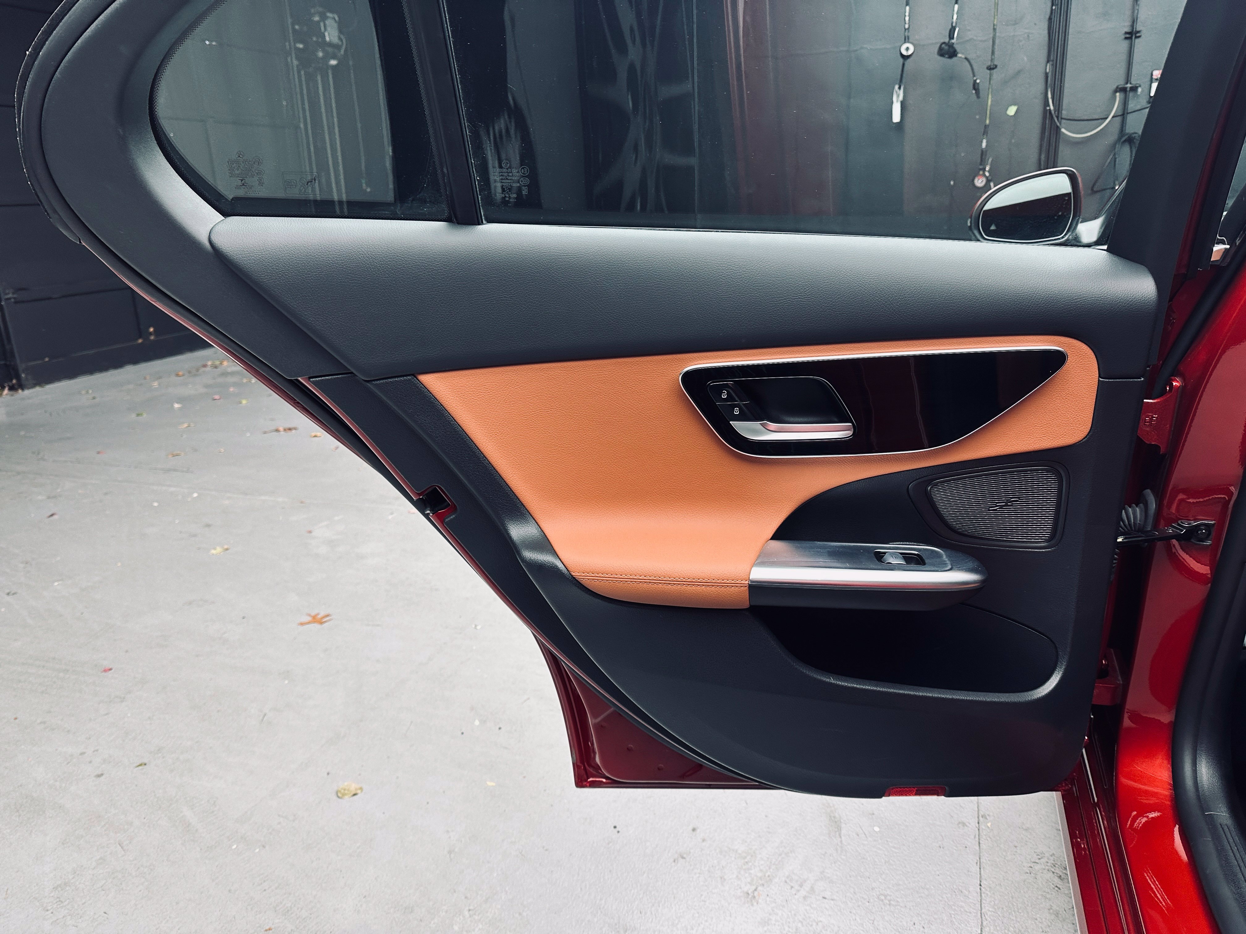Used 2022 Mercedes-Benz C 300 4MATIC Sedan image 31