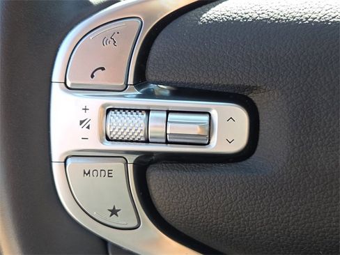 Used 2022 Genesis GV80 2.5T image 30