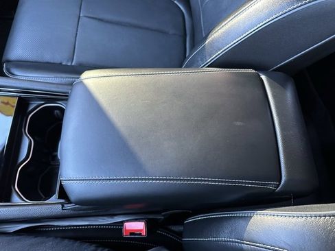 Used 2023 Jeep Grand Cherokee Overland w/ Luxury Tech Group IV image 30