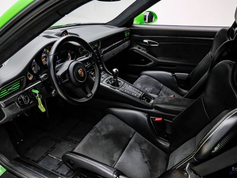 Used 2018 Porsche 911 GT3 RWD image 43