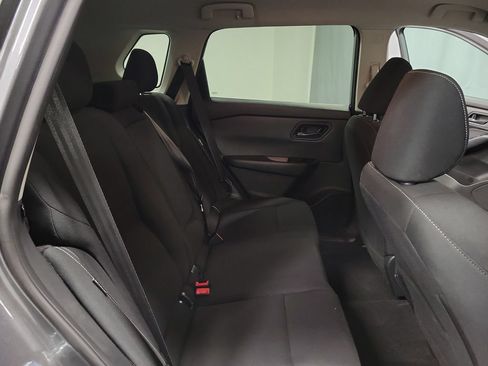 Used 2024 Nissan Rogue S AWD/4WD image 20