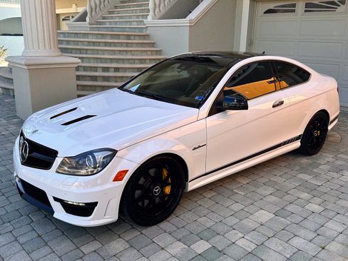 Used 2015 Mercedes-Benz C 63 AMG Coupe image 28