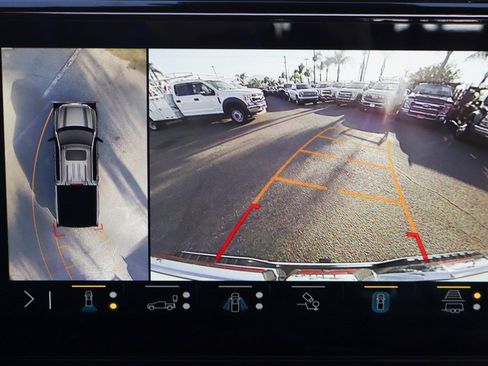 Used 2022 GMC Sierra 1500 AT4X image 40