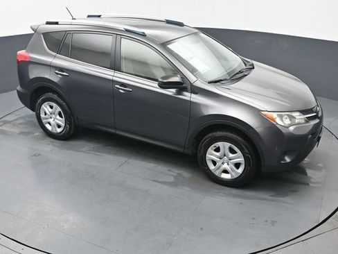 Used 2014 Toyota RAV4 LE image 38