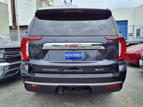 Used 2023 GMC Yukon XL SLT w/ SLT Luxury Package AWD/4WD image 11