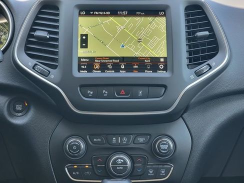 Certified 2023 Jeep Cherokee Altitude Lux w/ Lux Elite Package AWD/4WD image 27