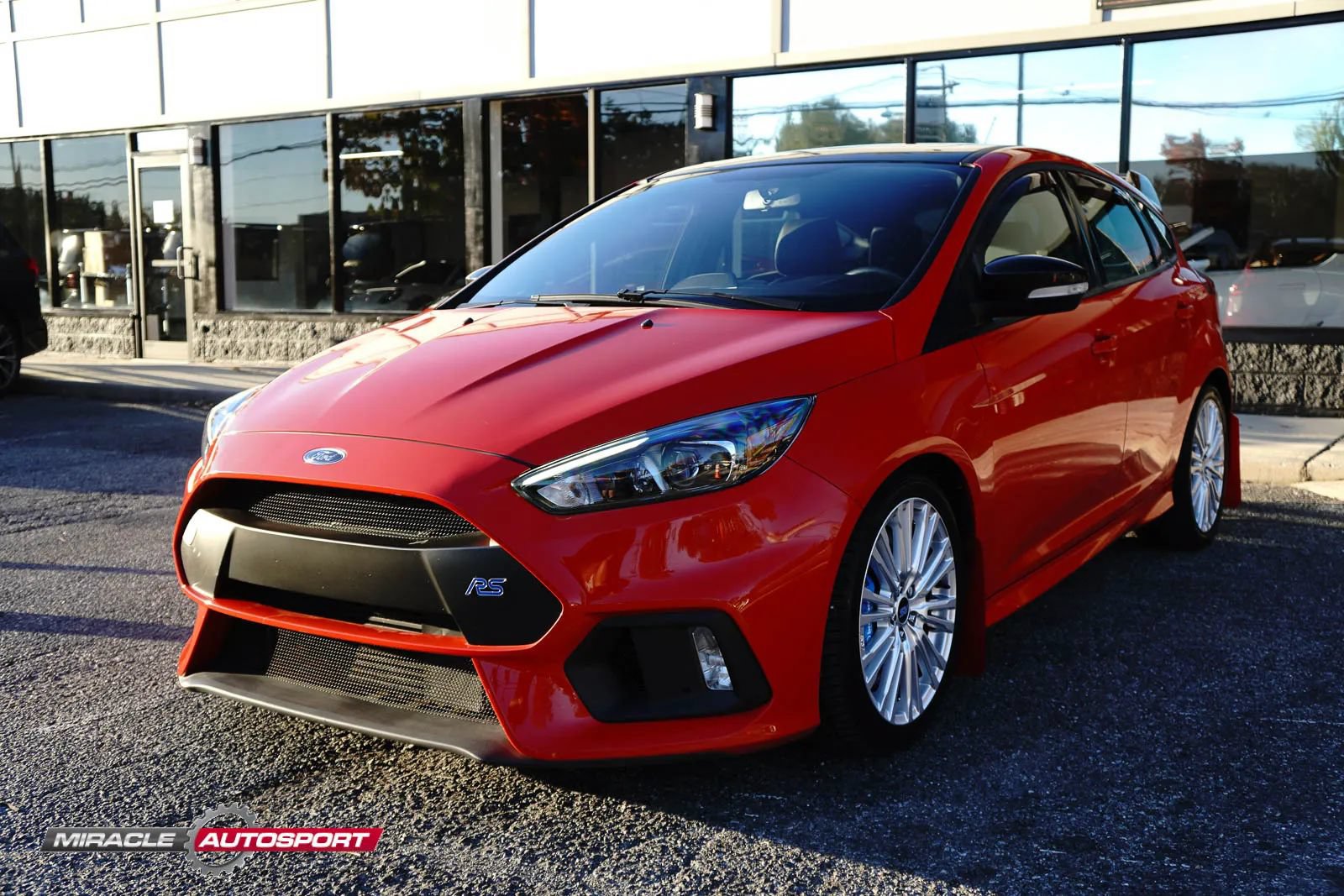 Used 2018 Ford Focus RS AWD/4WD image 3