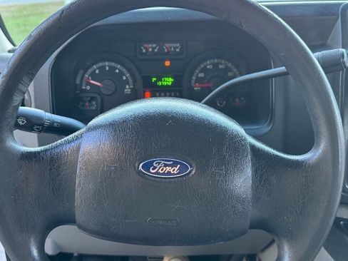 Used 2011 Ford E-250 and Econoline 250 w/ PWR Group image 15