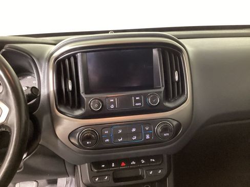 Used 2019 Chevrolet Colorado Z71 AWD/4WD image 18