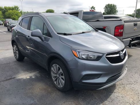 Used 2020 Buick Encore Preferred FWD image 3