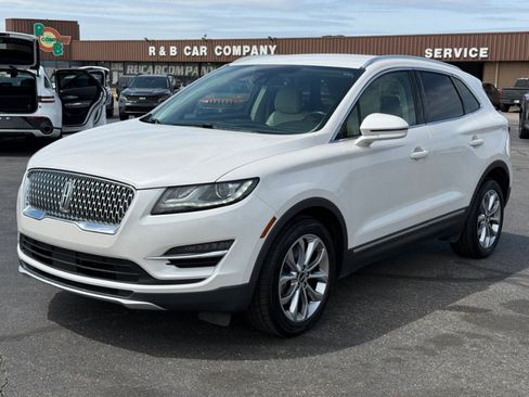 Used 2019 Lincoln MKC Select w/ MKC Climate Package FWD image 4