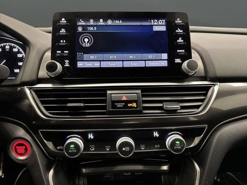 Used 2021 Honda Accord Sport image 7